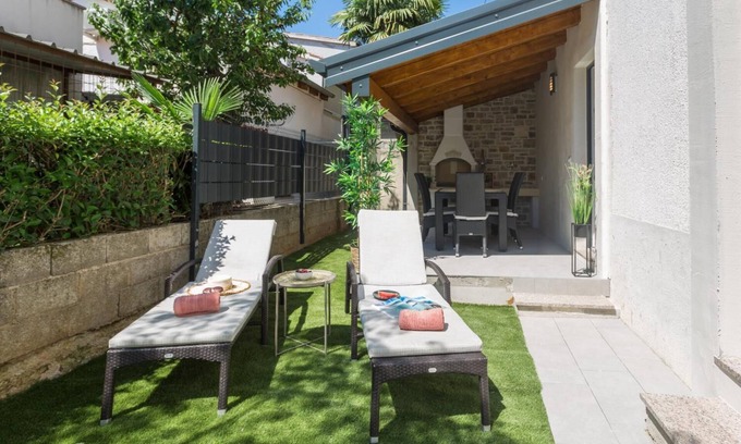 Spadici Apartamento | Extravagante apartamento a sólo 250 metros de la playa con balcón privado, barbacoa, WiFi