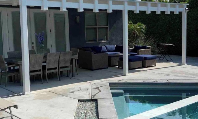 Cathedral City Casa | Extravagant vacation home