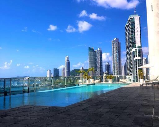 Panama City Apartamento | Extremely beautiful city view central apartment