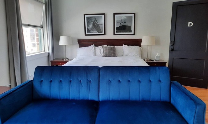 Downtown Toledo Apartamento | EZ Check-in and Check-Out, Perfect for a Night Downtown!