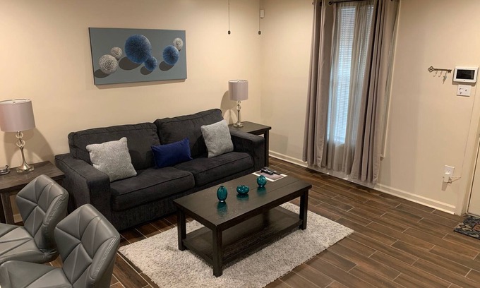 Highlands - Perkins Apartamento | F-Beautiful Apartment/ Customed Luxury Design Apartment F