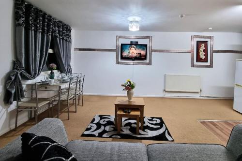 Leeds Apartamento | *F1*5GH* Setup for your most relaxed & amazing stay + Free Parking + Free Fast WiFi *