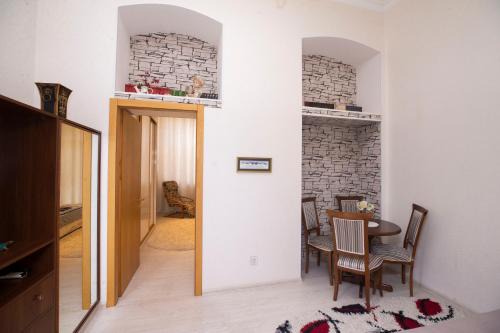 Baku Old Town Apartamento | F1 track Old City View Cozy Apartment in Downtown