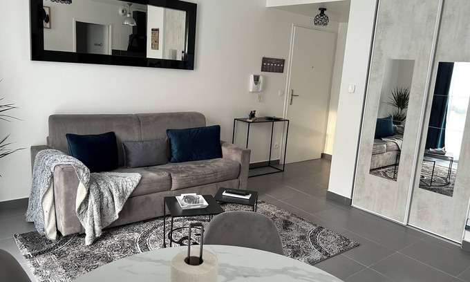 Garges-les-Gonesse Apartamento | F2 Équipé,lumineux.proche Paris 20min/ CDG 10min
