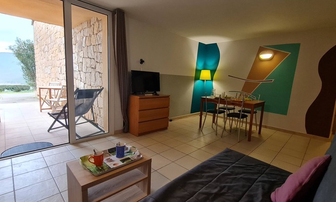 Serra-di-Ferro Apartamento | New 2024: 70m² sea view residence *** heated swimming pool, mini golf...