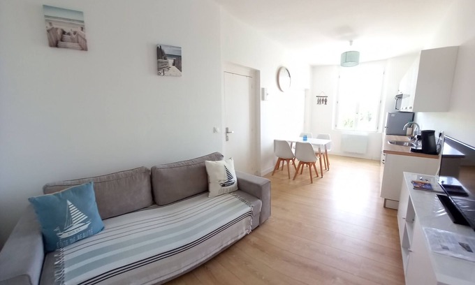 Saint-Palais-sur-Mer Apartamento | F2 at the foot of the beach at the St Palais/Mer office