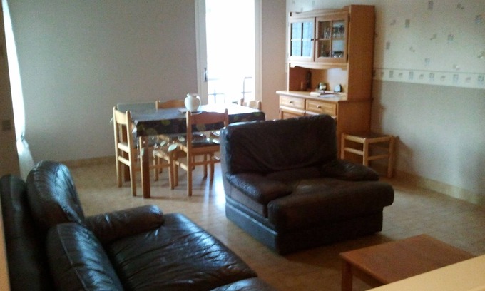 Vals-les-Bains Apartamento | F3 confortable, cerca de Therme Vals