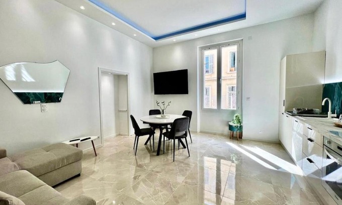 Cannes City Centre Apartamento | F4 Haddad