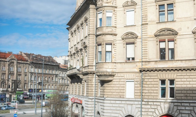 Erzsebetvaros Apartamento | f5 studio Budapest 210 -Stylish Modern Apartment Next to Keleti Station