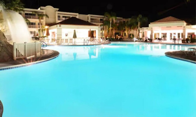 Canyon Corridor Condominio | FAB JR VILLA w/ POOL-WATERSLIDE-HOT TUB Sleeps 4