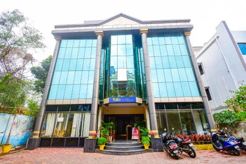 Bhubaneshwar Hotel | FabHotel Greenland Grand - Nr Kalinga Stadium