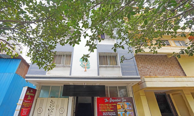 Kharadi Hotel | Fabhotel The Digamber Inn