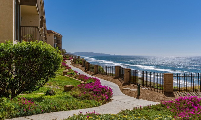 Solana Beach Casa | Fabolous Remodeled Ocean View Condo,Monthly Specials!