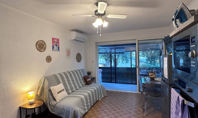Marseillan Plage Apartamento | Fabulous 2-room apartment - avenue de la Méditerranée -clim- wifi- parking space