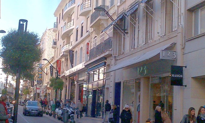 Cannes City Centre Apartamento | Fabuloso apartamento de 3 dormitorios situado en el centro de Cannes, a minutos de todo