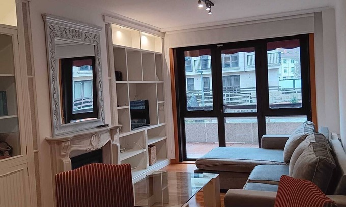 Ames Apartamento | Fabulous 3-bedroom apartment, for 6 guests near Santiago de Compostela, Spain