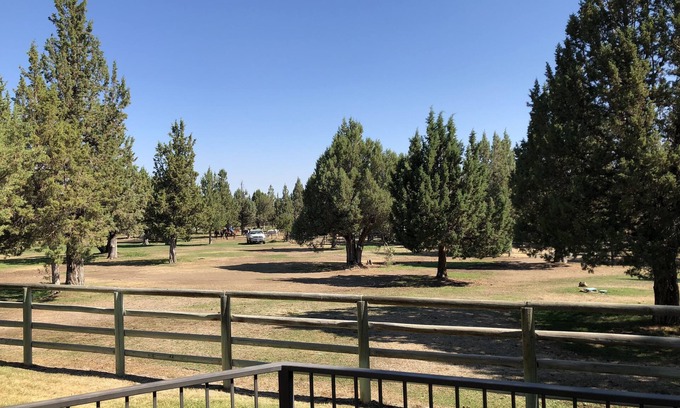 Redmond Casa | Fabulous Eagle Crest Resort Juniper Meadow, Jacuzzi privado, Campo de golf, Piscina