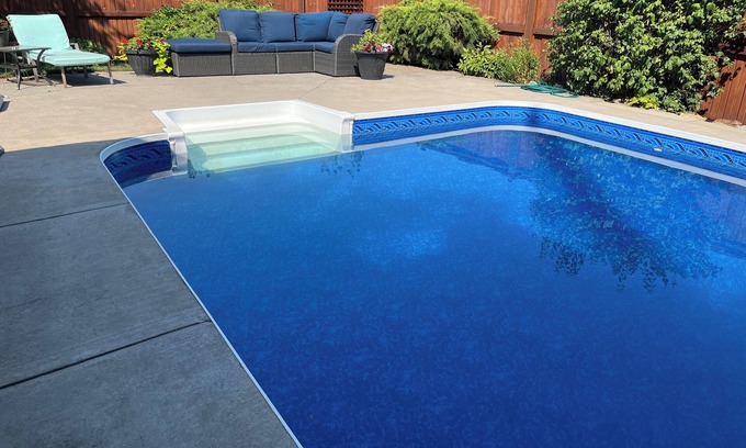 East Hill Casa | Fabulous Family Home with Pool