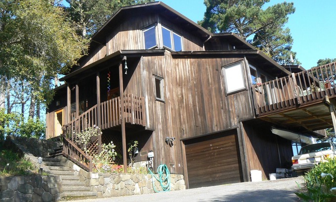 Inverness Casa | Fabulous home in Inverness with sweeping Tomales Bay views