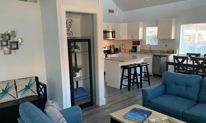 Governmental Mall Casa | Fabulous Home on Fillmore