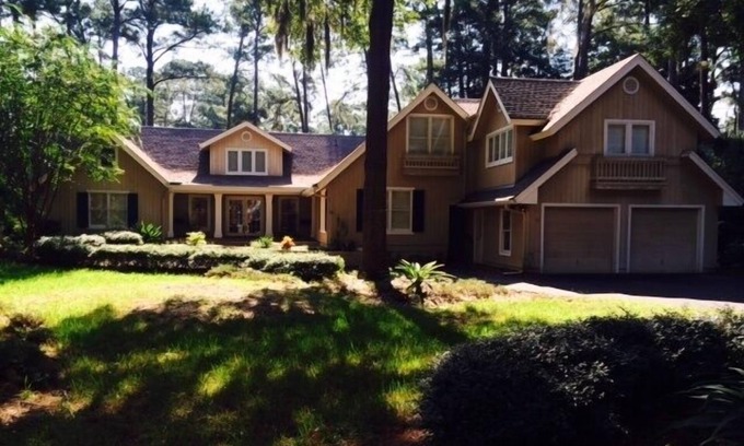 Moss Creek Casa | ¡Fabuloso! Enorme casa de 5 habitaciones / 5 baños Moss Creek Home, IGPool, vistas al golf, admite mascotas