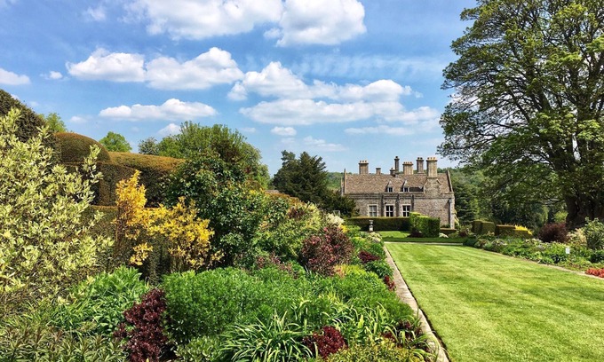 Miserden Cabaña | Fabulous Jacobean apartment in the grounds of a Cotswold country estate - Miserden Park Flat