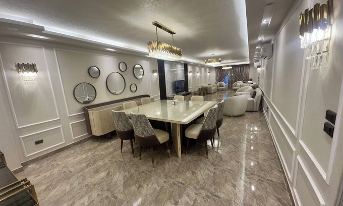 Heliopolis Apartamento | Fabulous Luxury 3-bedroom Apartment In the Heart of Heliopolis - Fantastic View