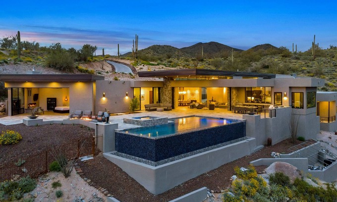 Carefree Casa | Fabulous Secluded Modern Estate in Carefree, AZ w/ Mountain Views