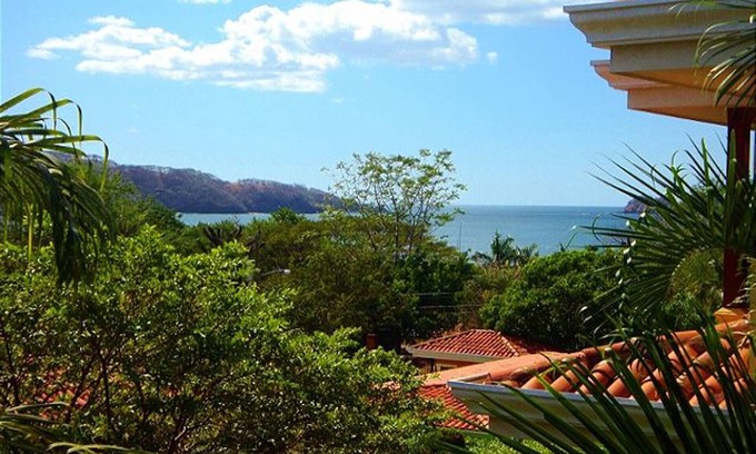 Playa Hermosa Villa | Villa de lujo a solo unos pasos de la playa.