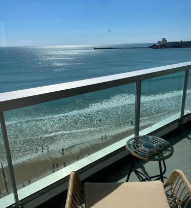 Les Sables d'Olonne Apartamento | Face Mer vue d'exception Studio rénové au 9ème étage