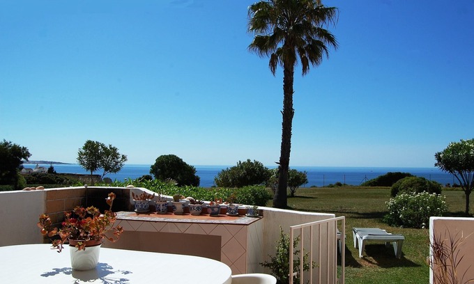 Alporchinhos Villa | Villa en el sol del Algarve, frente al mar, con piscina climatizada