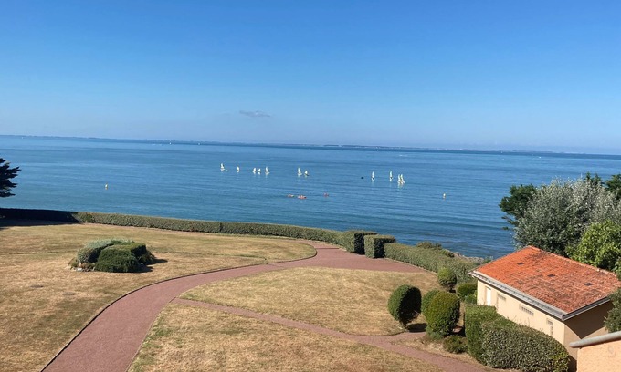 Pornic Apartamento | FRENTE AL MAR, Muy bonito apartamento T2, amplio balcón y playa debajo
