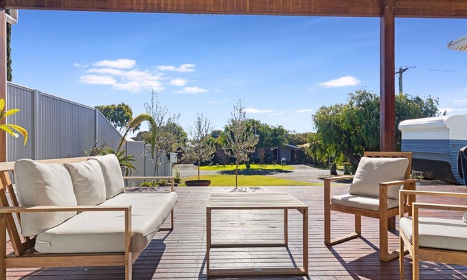 Busselton Casa | Fairbairn Beach House