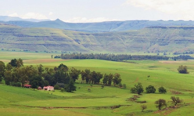 Elundini Casa | Fairbairn Guest Farm