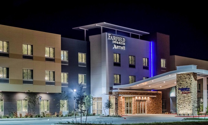 Brownsville Hotel | Fairfield Inn & Suites by Marriott Brownsville North