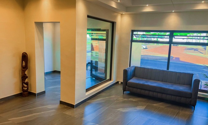 Parow Casa | Fairstay Lodge