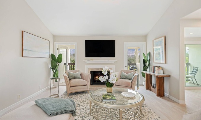 Montecito Condominio | Fairway Vista - Butterfly Beach Retreat
