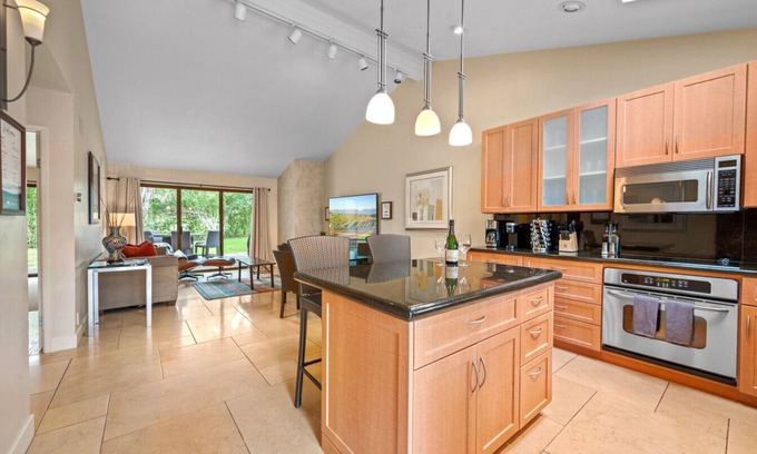 Napa Condominio | NUEVA LISTA Fairways Condo Silverado Golf & Country