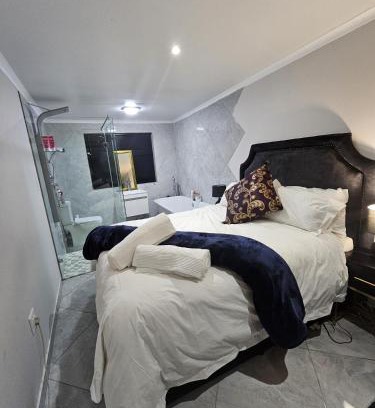 Parklands Casa | Falcon Suite
