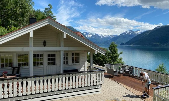 Stryn Casa | Faleide Panorama