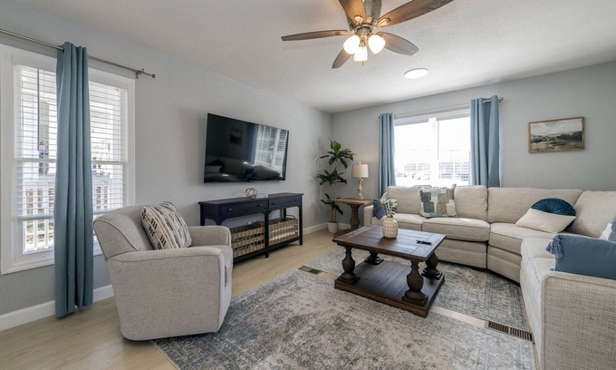 Maryville Casa | Fall into Savings