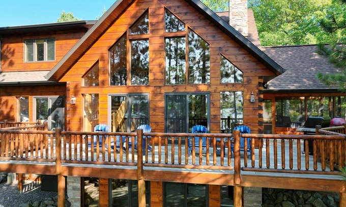 Solon Springs Cabina | Fall is Sauna Season! Savor Solitude, Sunsets & Family Memories