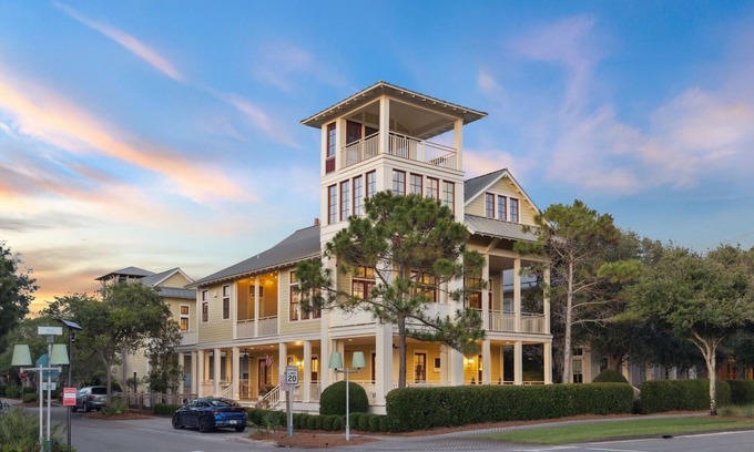 Beach District Casa | WaterColor Resort Amenities! 7 Adult Bikes! 30A Beaches! Private Pool!
