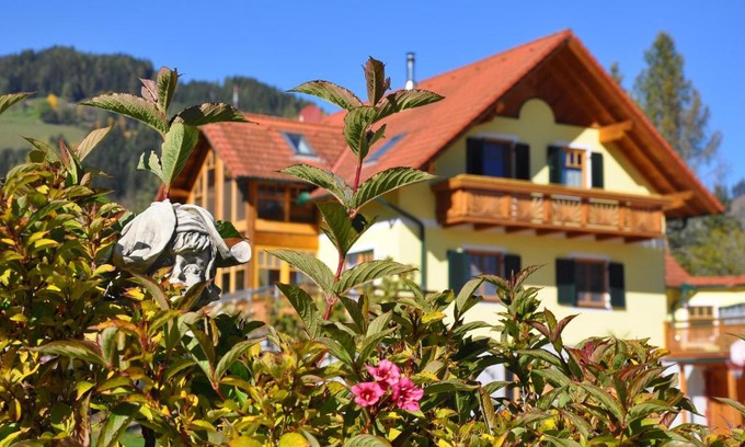 Gaal Apartamento | Familien Appartement „Im Landhaus“