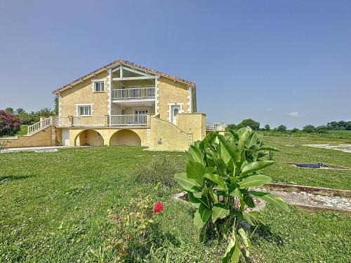 Horsarrieu Casa | Familles - amis, Netflix -clim - 3 terrasses - BBQ
