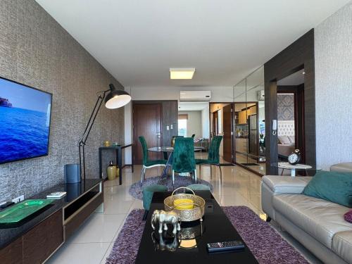 Santa Cruz Apartamento | Family Apartment WiFi Large Pool Comfortable Central