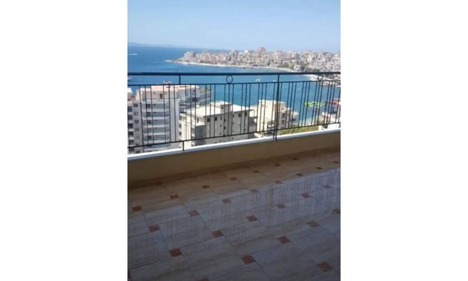 Qender Apartamento | Family apartment 7 by Hillside apartments TM