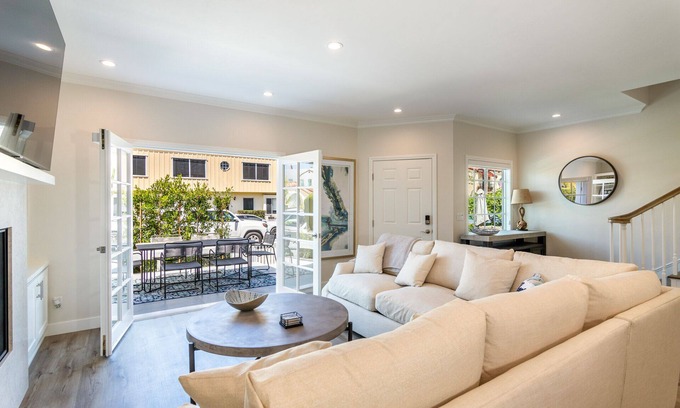 Naples Casa | Family Beach House | 400ft to Beach, Parking, BBQ