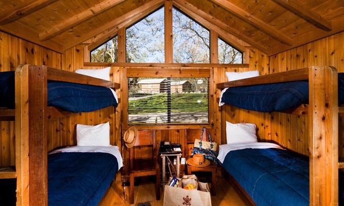 Goleta Cabina | Family Cabin | Bunk Beds + Kitchenette