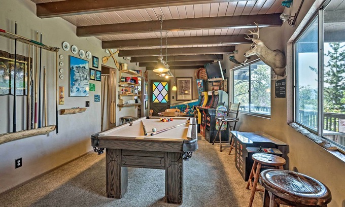 Lake Arrowhead Cabaña | Family Cabin w/ Game Room Near Hiking + Skiing!